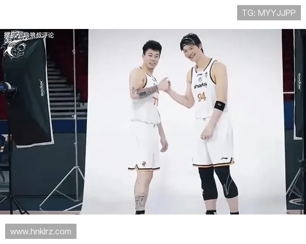 上海男篮兵强马壮王哲林张镇麟洛夫顿古德温弗格领衔全力冲击新赛季