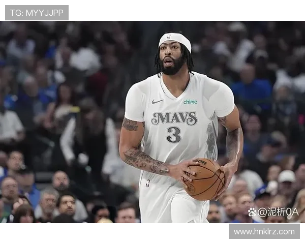 浓眉小试牛刀上半场表现抢眼贡献7分7篮板2盖帽展现强大实力